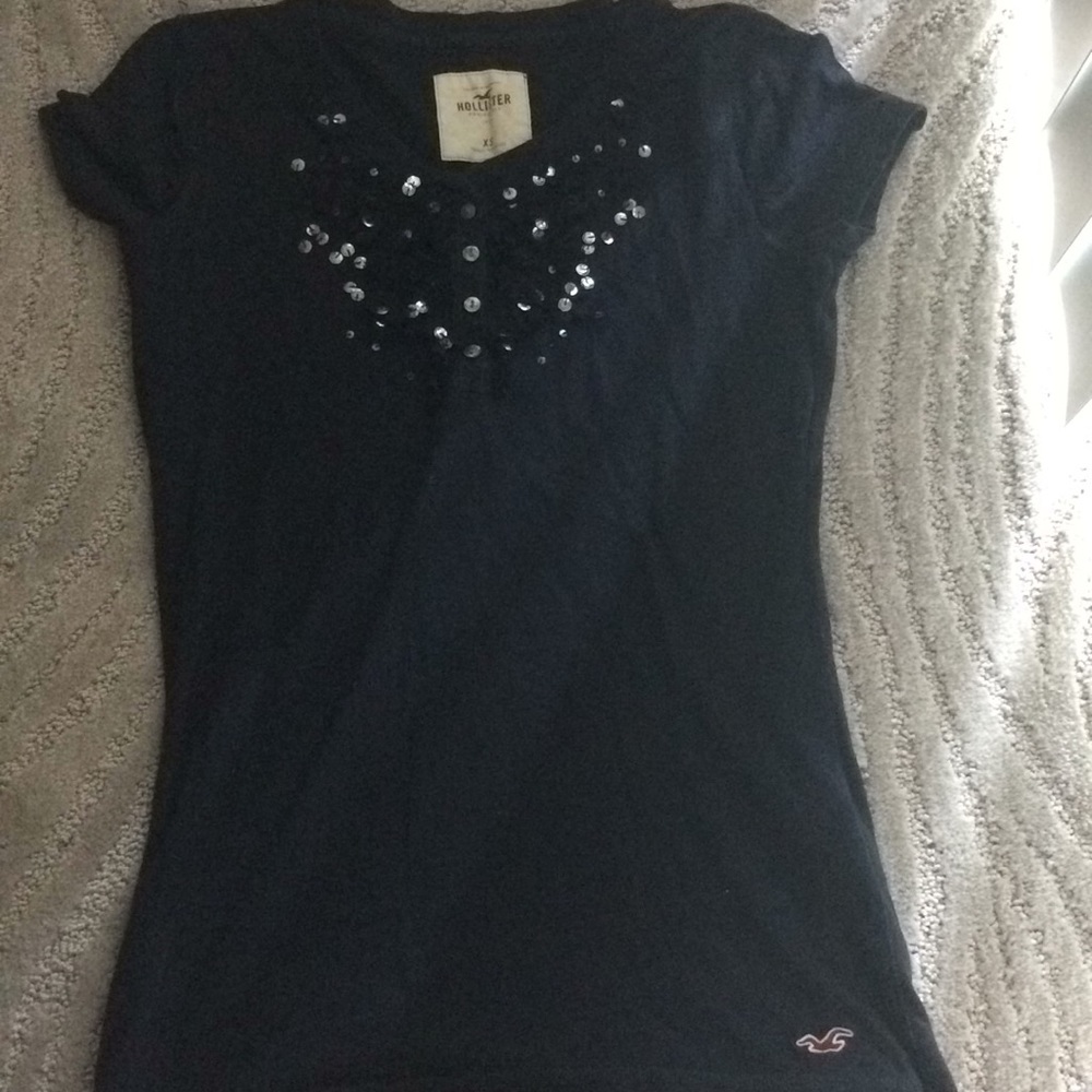 Hollister navy top